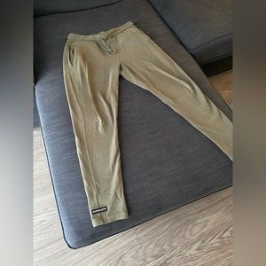 Alphalete Joggers